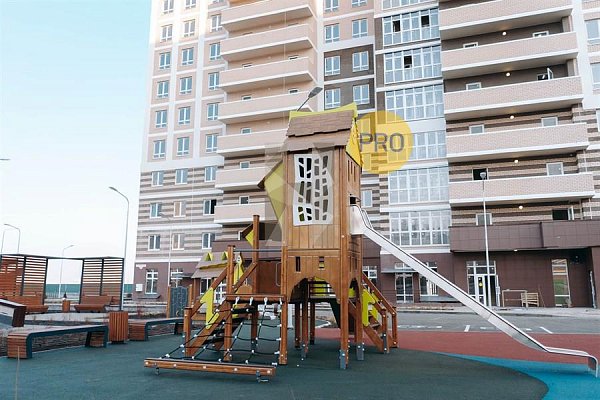1 квартира ЖК Красная площадь Ромекс Краснодар площадь 55.55 м2 кухня 22.06 м2 на 21 этаже номер140