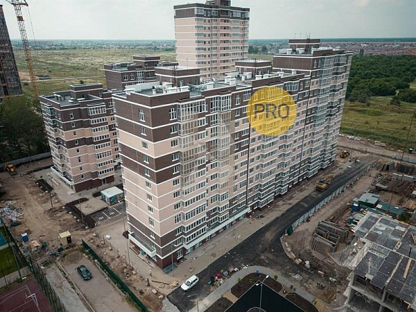 1 квартира ЖК Красная площадь Ромекс Краснодар площадь 43.4 м2 кухня 18.3 м2 на 12 этаже номер179