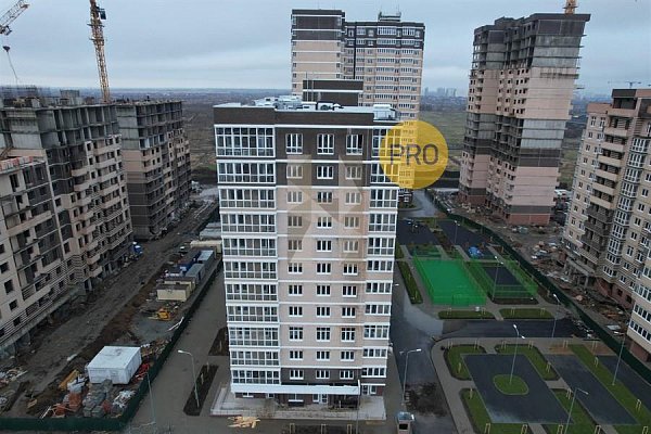 1 квартира ЖК Красная площадь Ромекс Краснодар площадь 43.9 м2 кухня 12.2 м2 на 4 этаже номер14